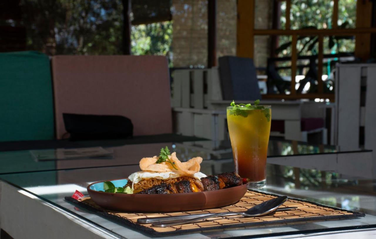 Homies Place - Bistro Bandarawela Bagian luar foto